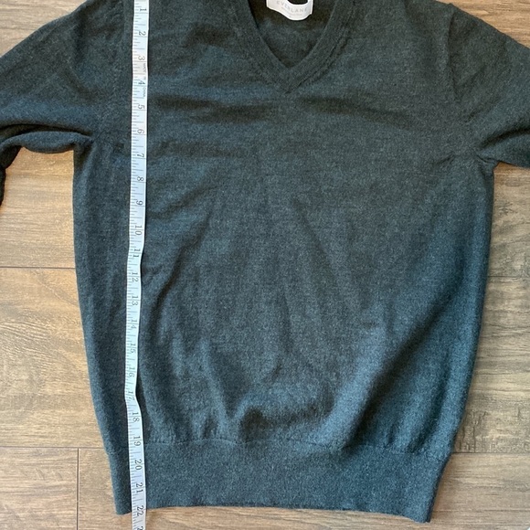 Classic V-Neck Gray Sweater - Picture 11 of 13